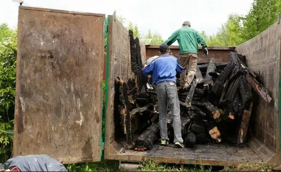 Вывоз мусора после пожара в Казани от ПроМусор — уборка, утилизация, цена от 2601 руб